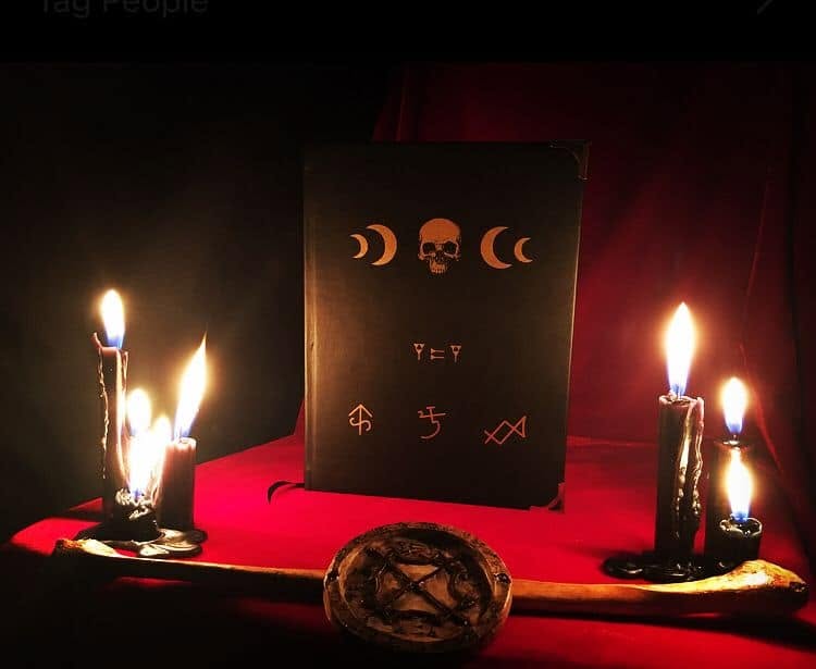 Sapsu Alami: los origenes Cananeos de la diosa hecate por Zulqarnayn XIII