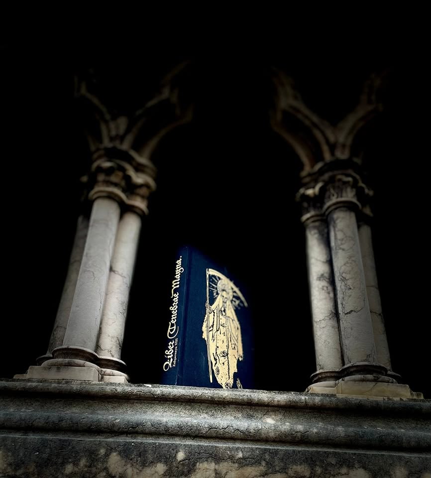 Santa Muerte y Nigromancia: Liber Tenebrae Magna por Zulqarnayn XIII.